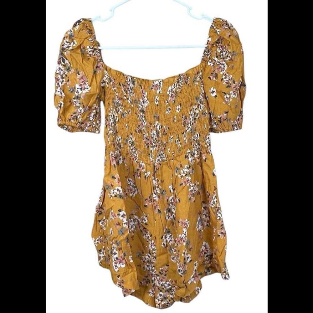 Flynn Skye‎ Justine Romper Size Small Floral Rayon Summer Beach Vacation Boho